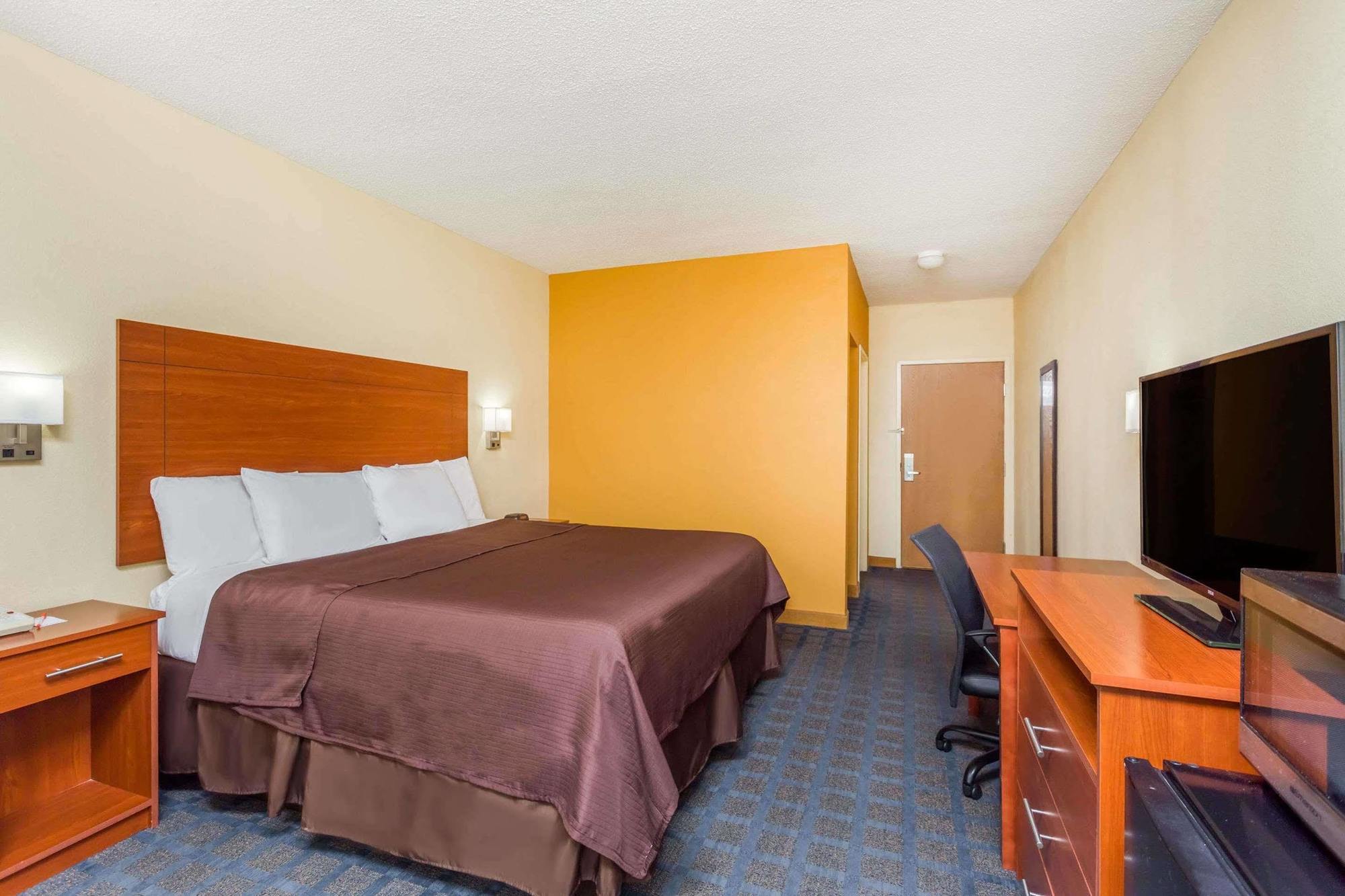 Howard Johnson By Wyndham Spartanburg Expo Center Esterno foto
