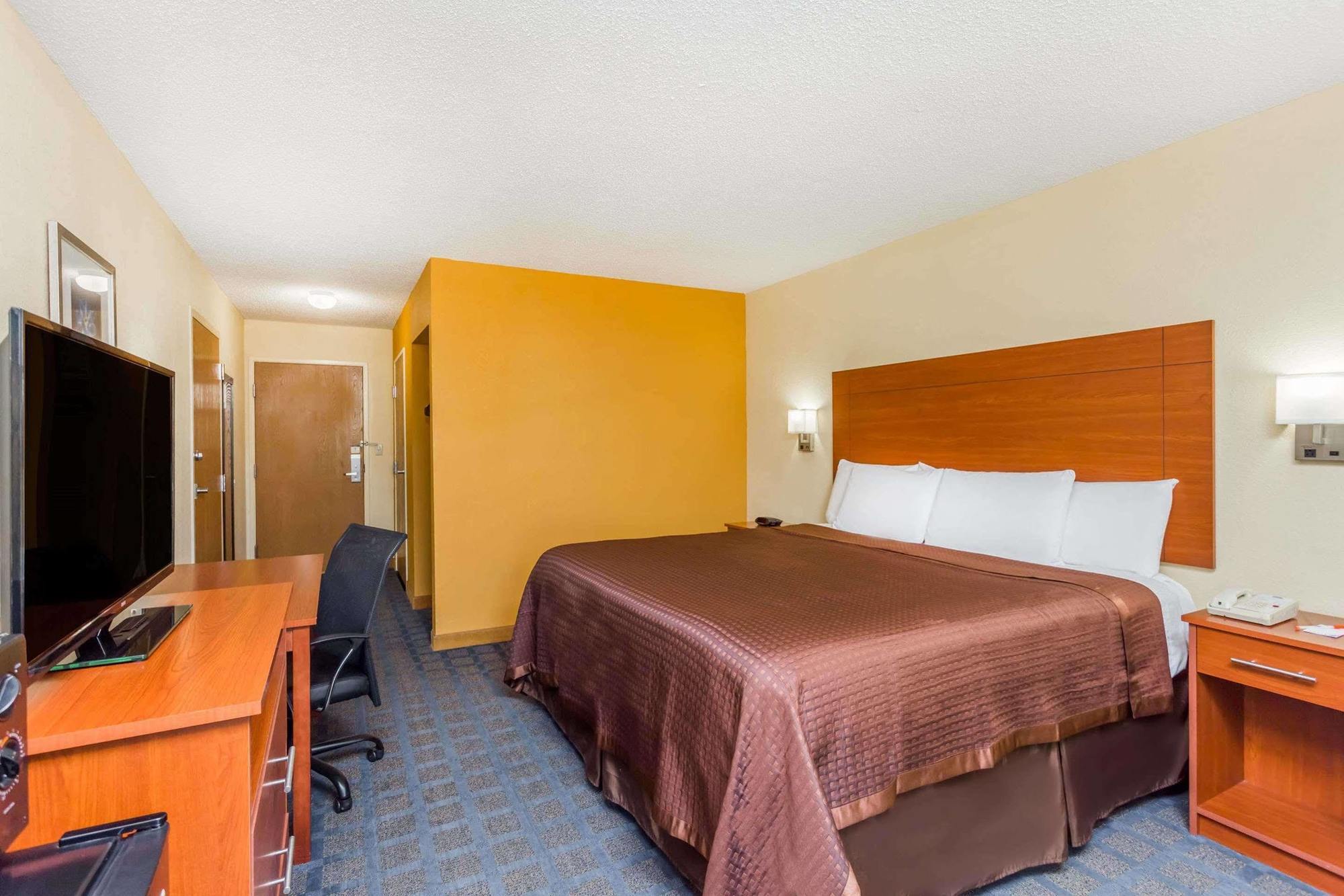 Howard Johnson By Wyndham Spartanburg Expo Center Esterno foto